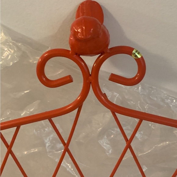 New Red Steel Cookbook Or Other Hanging or Surface Stand Shelf with Bird Decal. - Picture 2 of 3